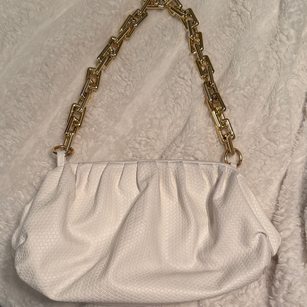 Cloud White Chain Shoulder Bag